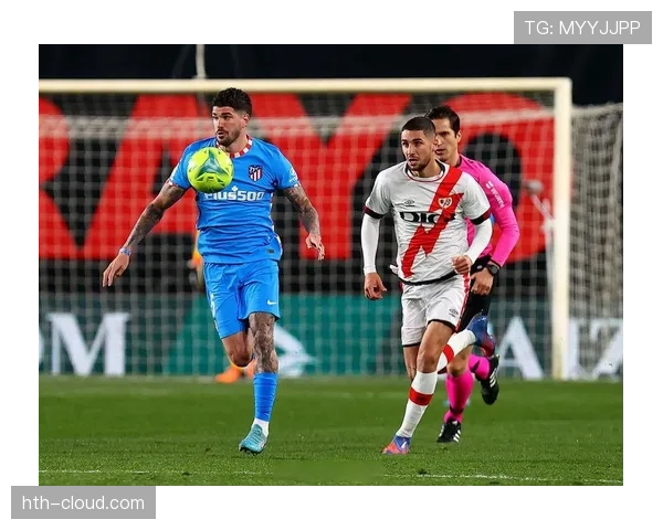 科克精准传球送助攻 彰显中场核心价值 科克精准传球送助攻 彰显中场核心价值