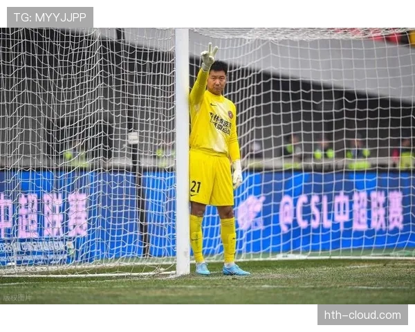 门将犯规判罚细节拆解:哪些动作会被即时处罚? 门将犯规判罚细节拆解:哪些动作会被即时处罚?